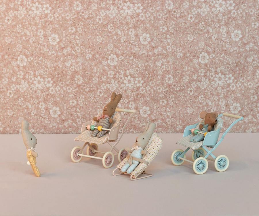 Kinderwagen, Baby - Rose