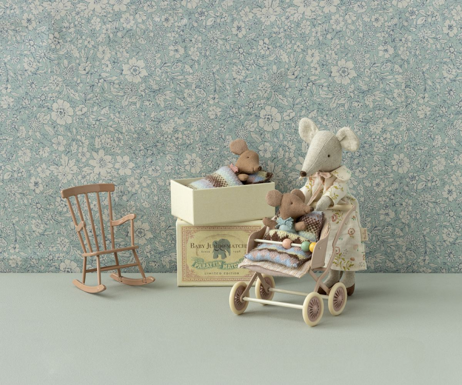 Sleepy wakey baby maus in Streichholzschachtel - Rose