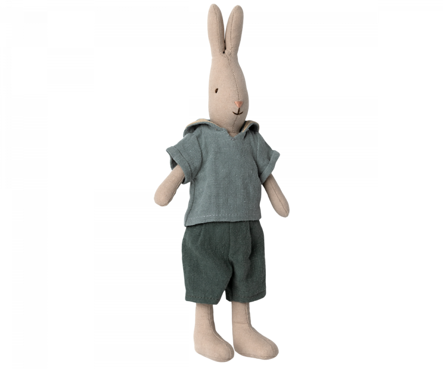Conejo talla 2, Clásico - Camisas y pantalones cortos.
