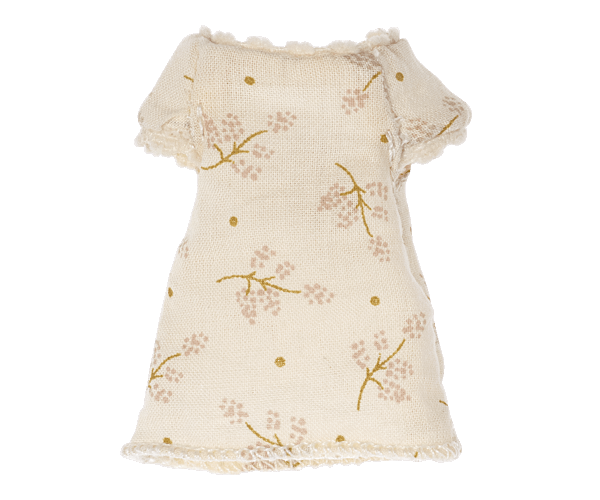 Nightgown, Little sister mouse
