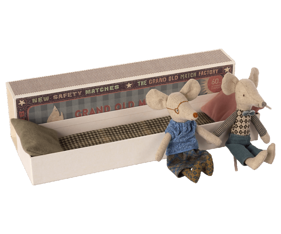 Grandma and Grandpa mice